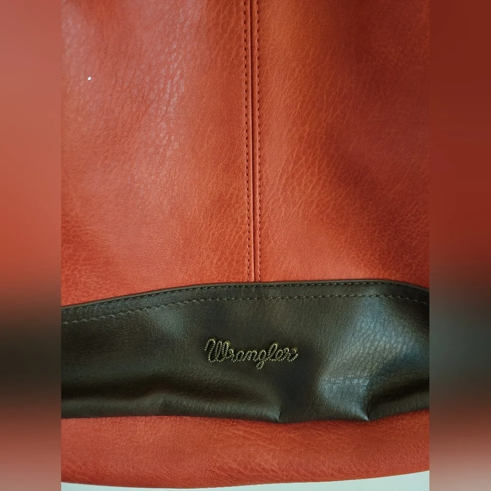 Wrangler Montana West Women's Vegan Leather Red Orange Two-Tone Hobo Purse Tote